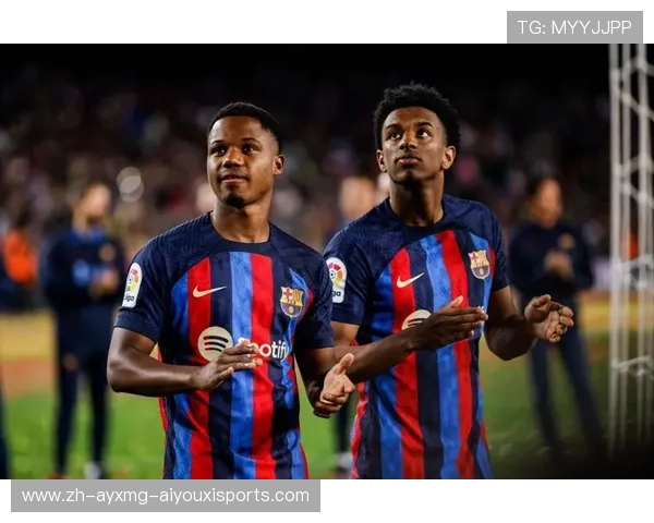 巴萨与英超球队的合作与交锋：两大联赛巨头互动回顾